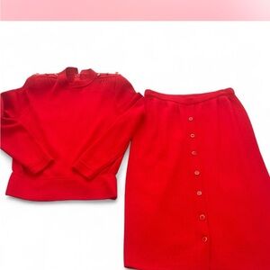 Vintage St. John knit Vibrant Red Skirt Set in good condition